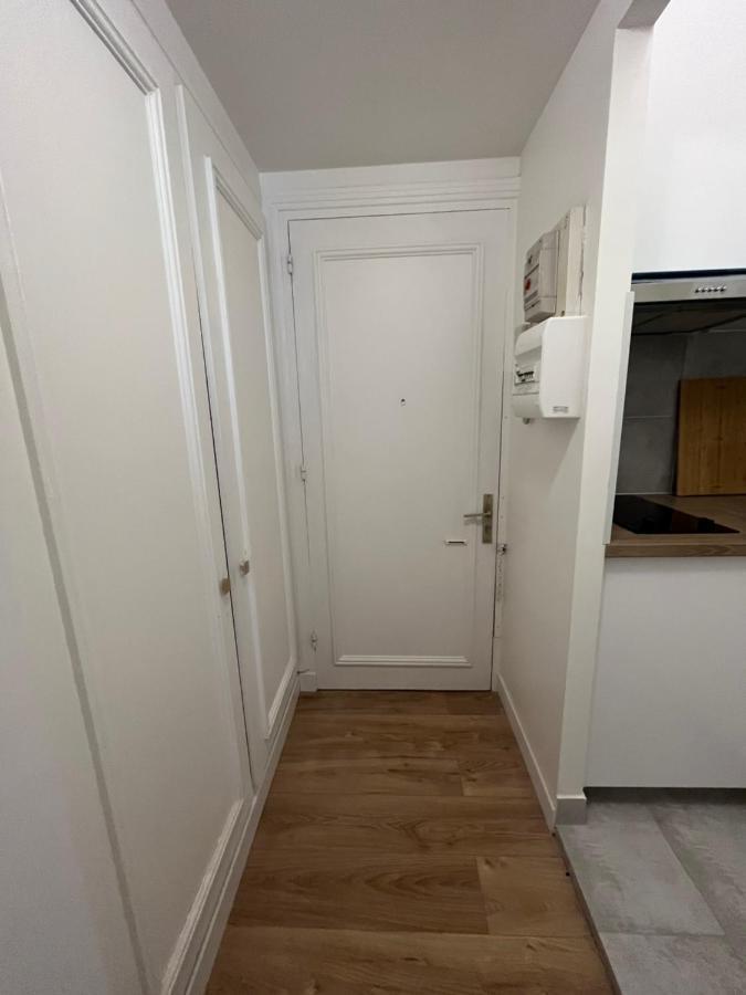 Dream Dwell Paris-Eiffel Tower Mirabeau Bridge Cozy Home In The 16Th District Париж Екстериор снимка